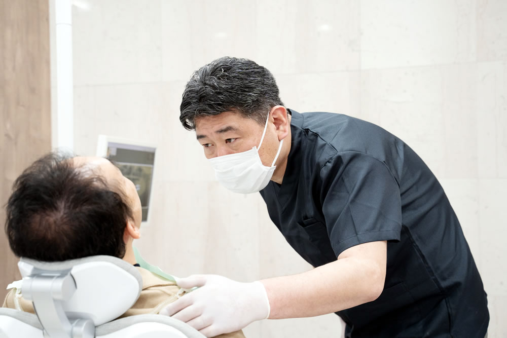 実績豊富な歯科技工士へ製作を依頼